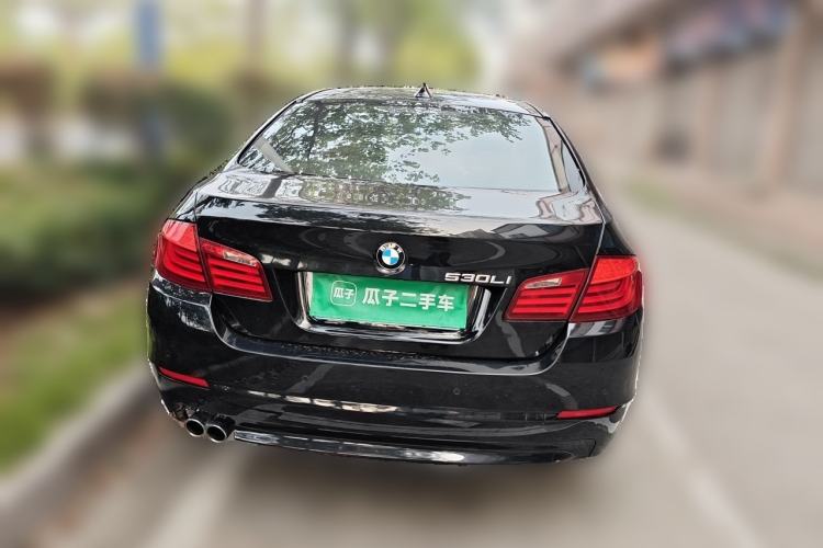 Used BMW 5 Series 2012 530Li Leading Model Rear