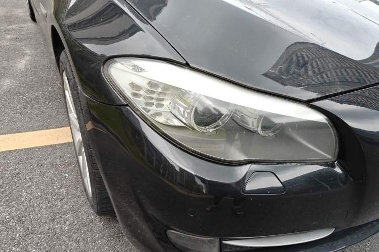 Used BMW 5 Series 2012 530Li Leading Model Right Front Headlight