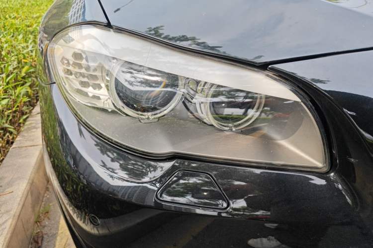 Used BMW 5 Series 2012 530Li Leading Model Right Front Headlight