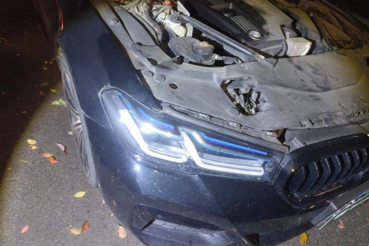 Used BMW 5 Series 2012 530i Sport Touring Right Front Headlight