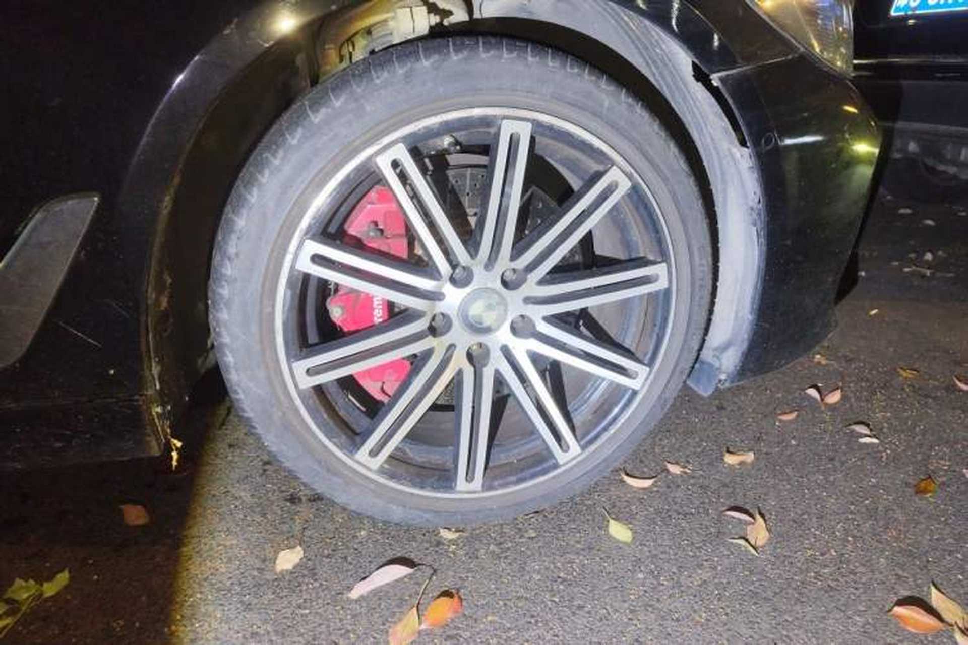 Used BMW 5 Series 2012 530i Sport Touring Right Front Wheel Hub
