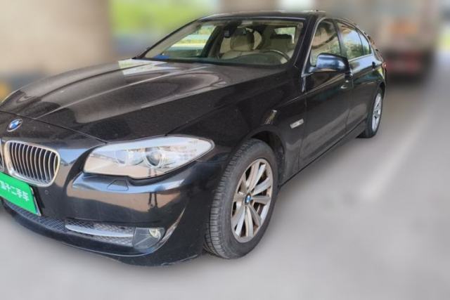 BMW 5 Series 2012 520Li Elegant Edition d’occasion