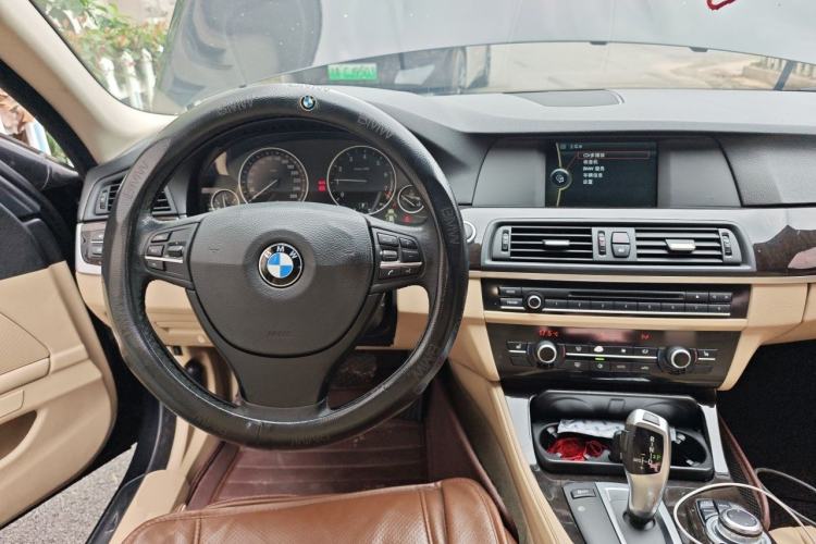 Used BMW 5 Series 2012 523Li Luxury Model Steering Wheel