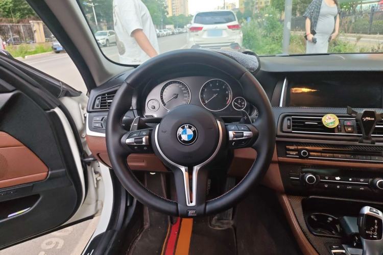 Used BMW 5 Series 2012 520i Elegant Edition Steering Wheel