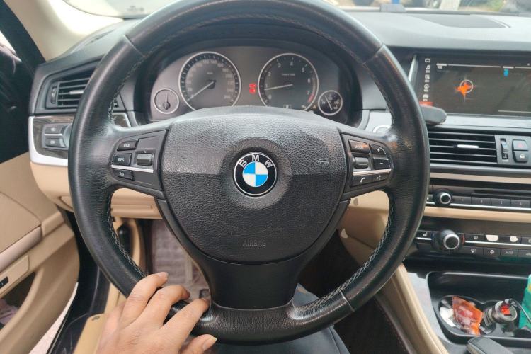 Used BMW 5 Series 2012 523Li Luxury Model Steering Wheel