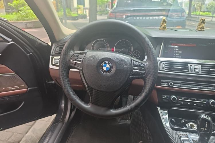 Used BMW 5 Series 2012 523Li Luxury Model Steering Wheel