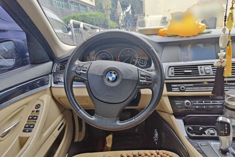 Used BMW 5 Series 2012 520Li Elegant Edition Steering Wheel
