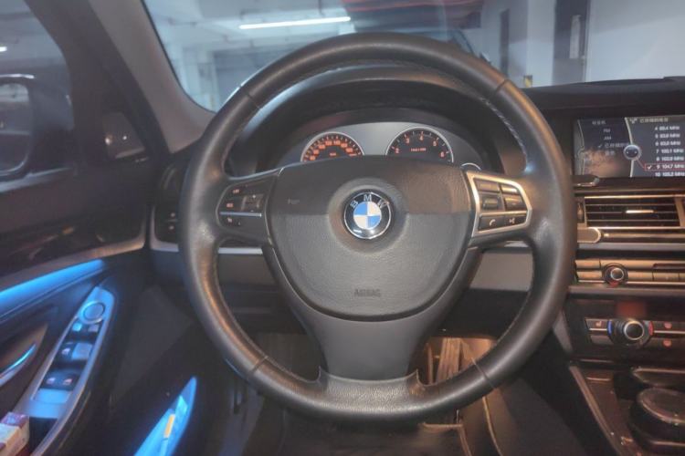 Used BMW 5 Series 2012 523Li Luxury Model Steering Wheel
