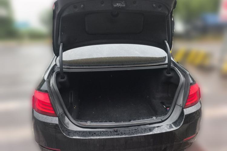 Used BMW 5 Series 2012 523Li Leading Model Trunk