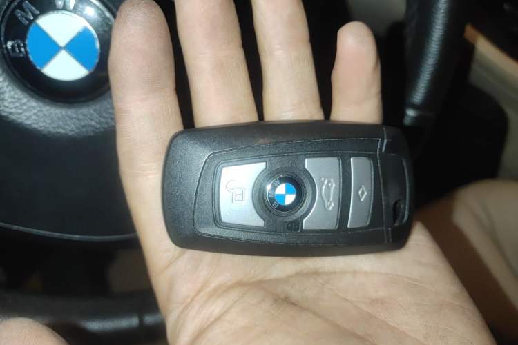 Used BMW 5 Series 2012 523Li Luxury Model Vehicle Key