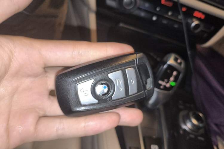 Used BMW 5 Series 2012 520Li Elegant Edition Vehicle Key