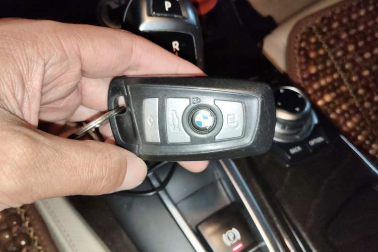 Used BMW 5 Series 2012 523Li Luxury Model Vehicle Key