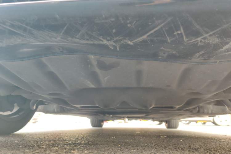 Used BMW 5 Series 2012 530i Sport Touring Chassis Front