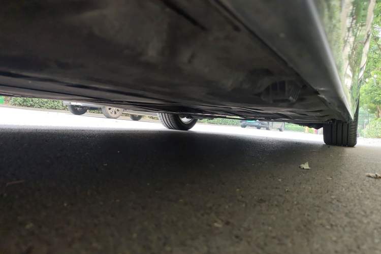 Used BMW 5 Series 2012 530i Sport Touring Chassis Front Left