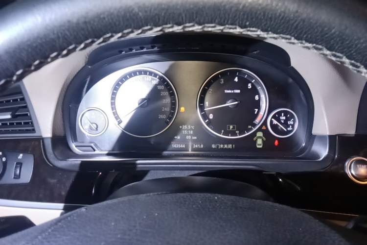 Used BMW 5 Series 2012 523Li Leading Model Instrument Cluster