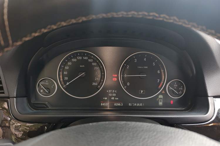 Used BMW 5 Series 2012 530i Sport Touring Instrument Cluster