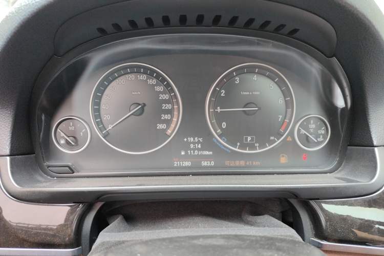 Used BMW 5 Series 2012 530i Sport Touring Instrument Cluster