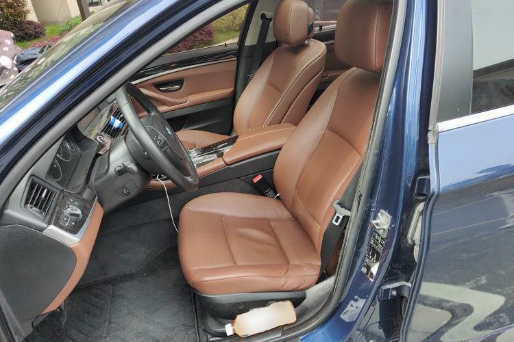Used BMW 5 Series 2012 530i Sport Touring Left Front Seat