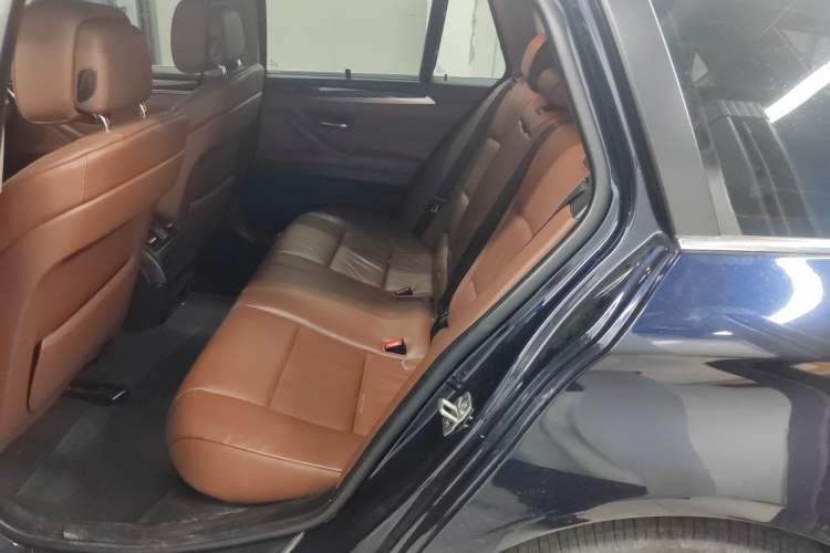 Used BMW 5 Series 2012 530i Sport Touring Left Rear Seat