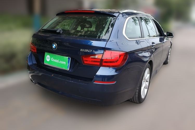 Used BMW 5 Series 2012 530i Sport Touring Rear Right 45 Deg