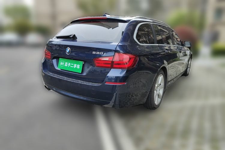 Used BMW 5 Series 2012 530i Sport Touring Rear Right 45 Deg