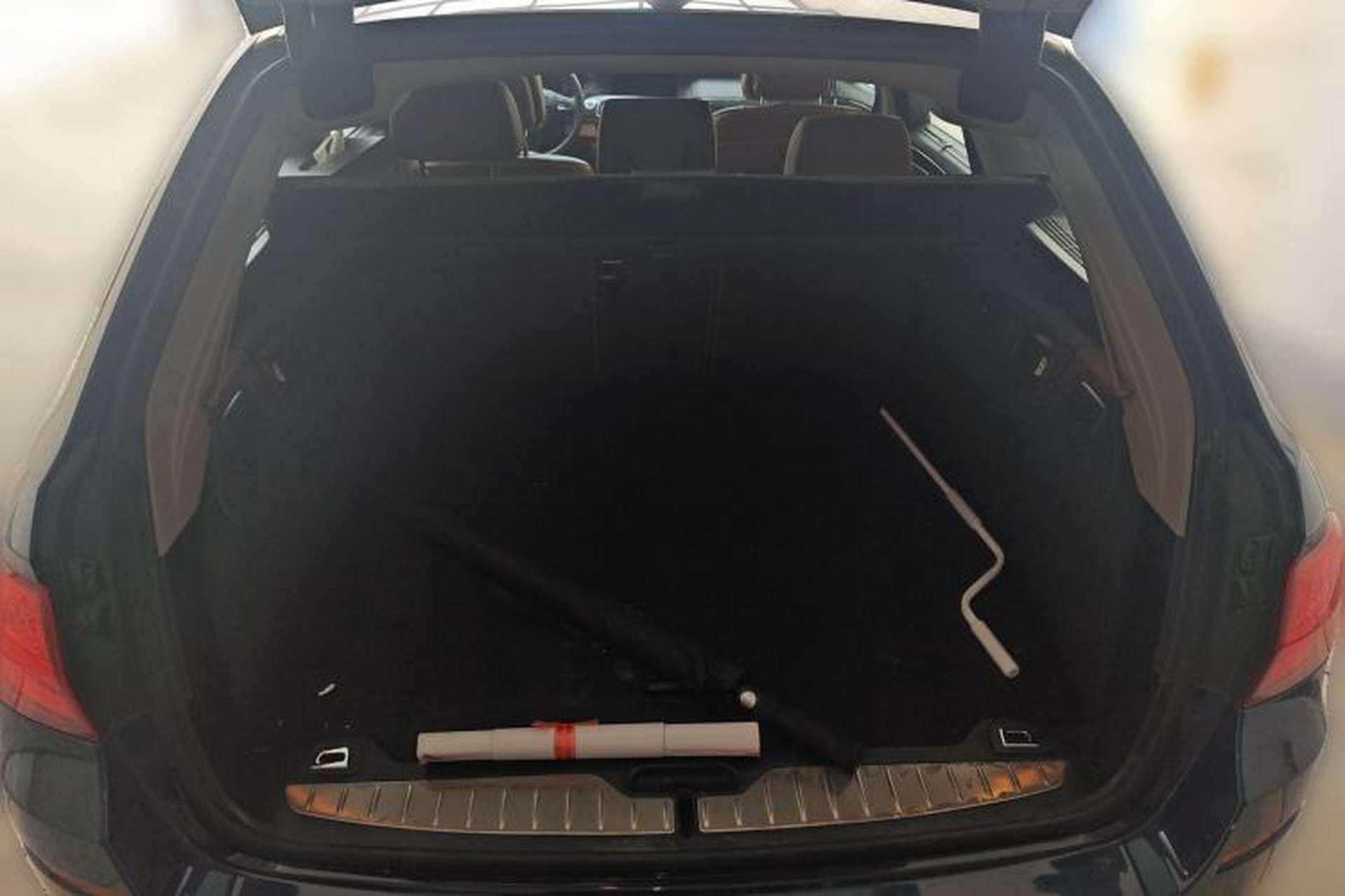 Used BMW 5 Series 2012 530i Sport Touring Trunk