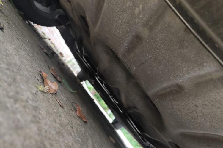Used BMW 5 Series 2012 530Li Leading Model Chassis Front