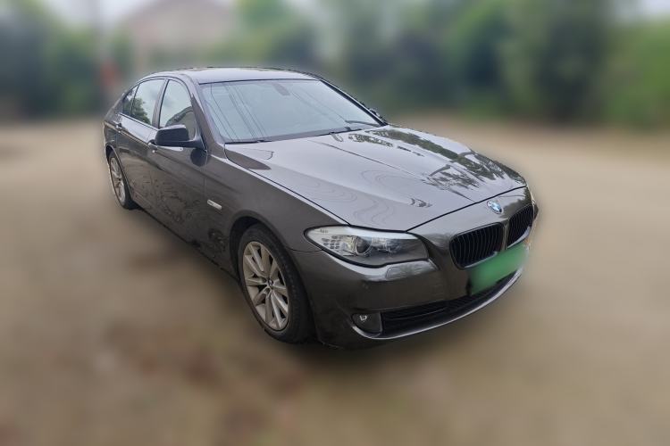 Used BMW 5 Series 2012 530Li Leading Model Front Right 45 Deg
