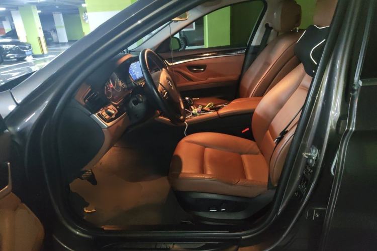 Used BMW 5 Series 2012 530i Sport Touring Left Front Seat