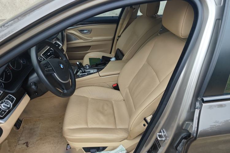 Used BMW 5 Series 2012 530Li Leading Model Left Front Seat