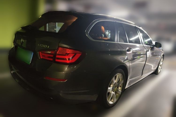 Used BMW 5 Series 2012 530i Sport Touring Rear Right 45 Deg