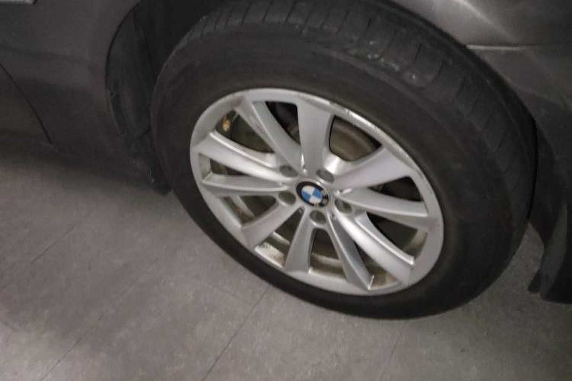 Used BMW 5 Series 2012 520i Elegant Edition Right Front Wheel Hub