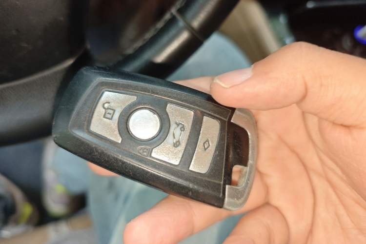 Used BMW 5 Series 2012 520Li Elegant Edition Vehicle Key