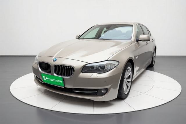 Ojetý BMW 5 Series 2012 523Li Leading Model