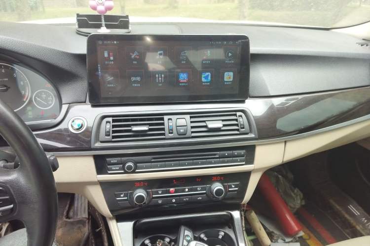 Used BMW 5 Series 2012 523Li Leading Model Audio And AC Panel