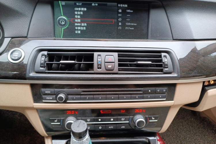 Used BMW 5 Series 2012 523Li Luxury Model Audio And AC Panel