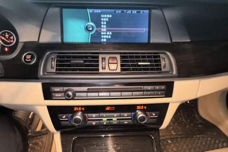 Used BMW 5 Series 2012 530Li Leading Model Audio And AC Panel