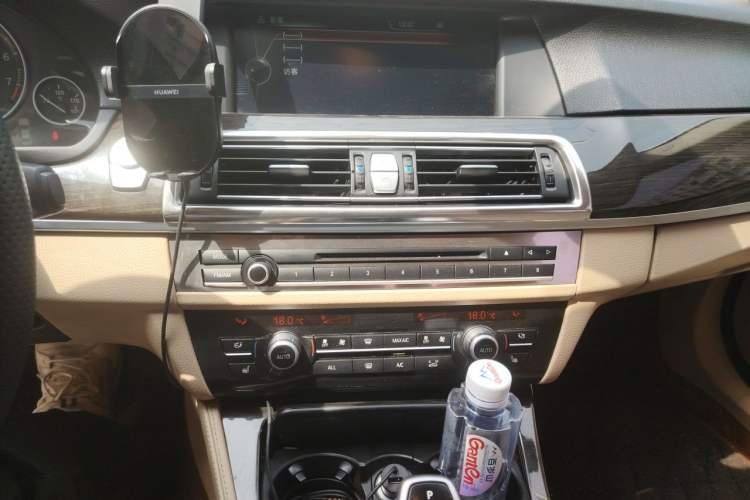 Used BMW 5 Series 2012 535Li Leading Model Audio And AC Panel
