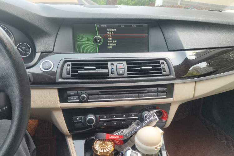 Used BMW 5 Series 2012 523Li Luxury Model Audio And AC Panel