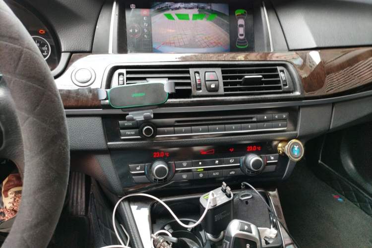 Used BMW 5 Series 2012 523Li Luxury Model Audio And AC Panel