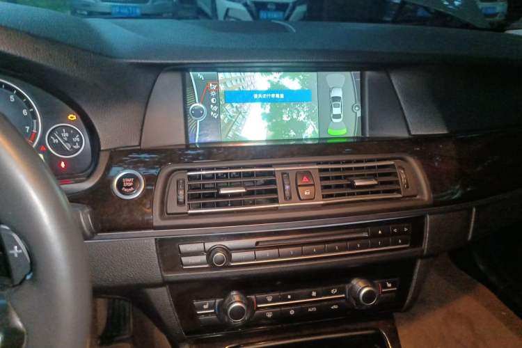 Used BMW 5 Series 2012 523Li Luxury Model Audio And AC Panel