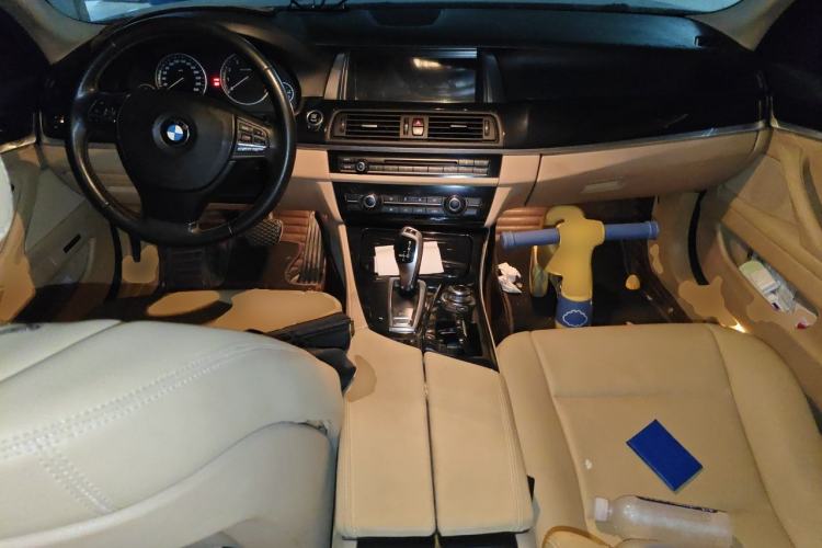 Used BMW 5 Series 2012 520Li Elegant Edition Center Console