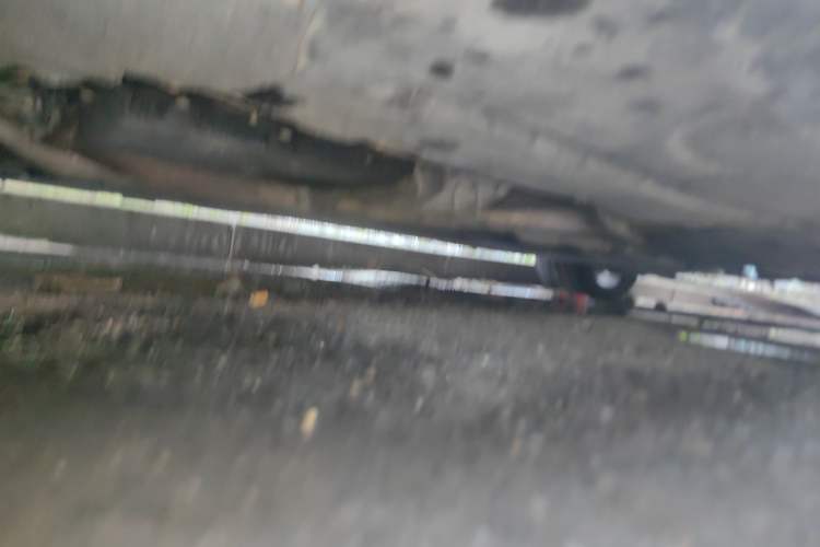 Used BMW 5 Series 2012 530i Sport Touring Chassis Front Left