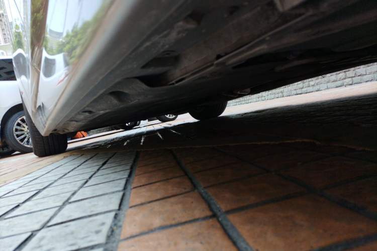 Used BMW 5 Series 2012 523Li Luxury Model Chassis Front Left