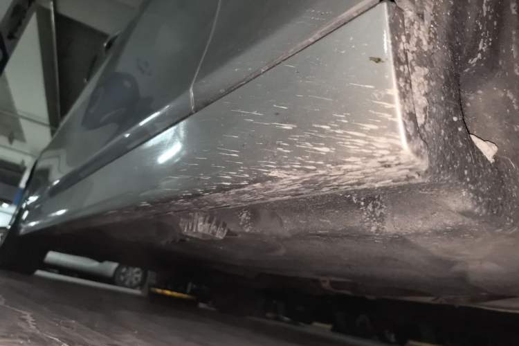 Used BMW 5 Series 2012 530Li Leading Model Chassis Front Right