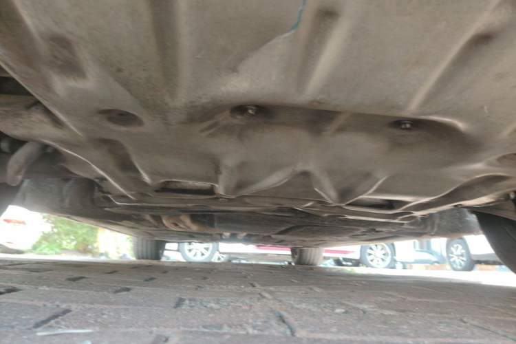 Used BMW 5 Series 2012 535Li Leading Model Chassis Front