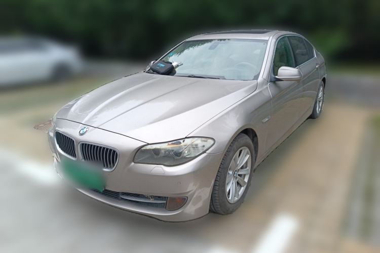 Used BMW 5 Series 2012 523Li Luxury Model Guazi used car, China used car export, Used car for sale, Used cars, Cheapest cars for sale
