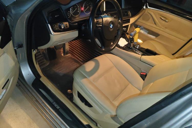 Used BMW 5 Series 2012 520Li Elegant Edition Driver Seat