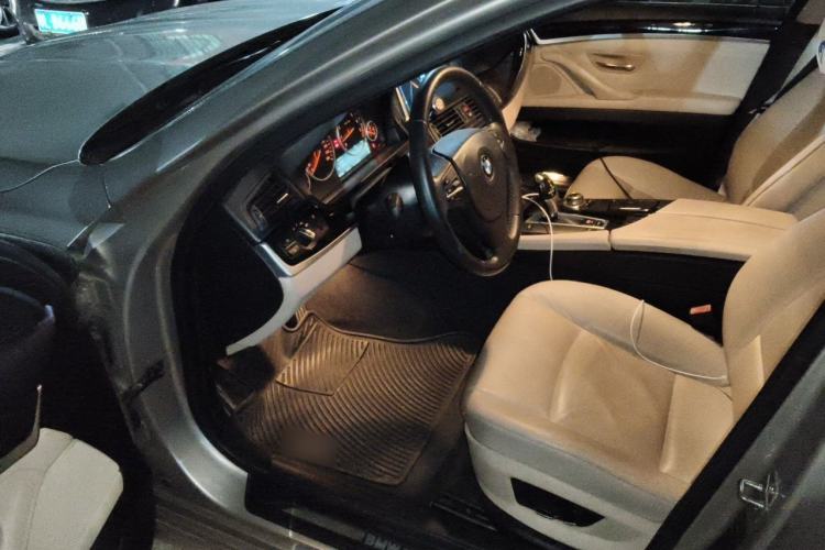 Used BMW 5 Series 2012 523Li Leading Model Driver Seat