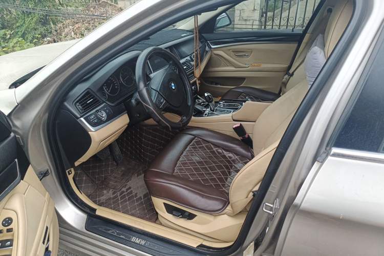 Used BMW 5 Series 2012 520Li Elegant Edition Driver Seat